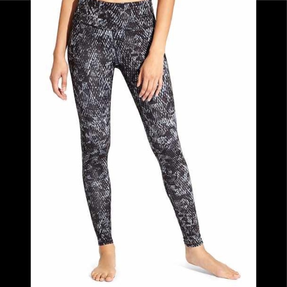 Athleta Chatarunga leggings Cobra high rise GUC